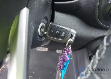 2020 Hyundai Venue Sel z USA, uszkodzony, nr VIN KMHRC8A30LU039198